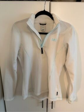 Helly Hansen Women’s White Half-Zip Fleece Sweater with Mint Accents